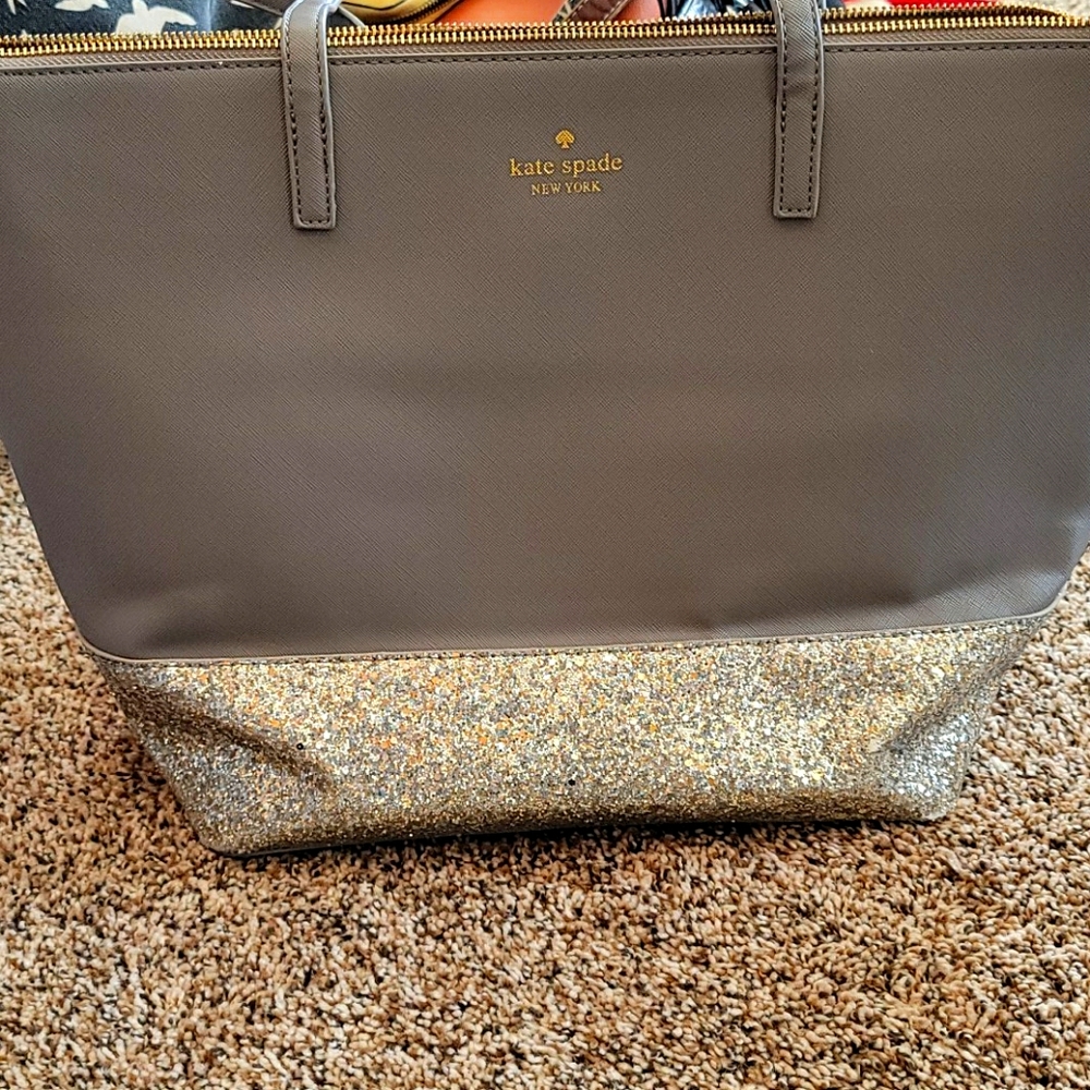 Purse and wallet